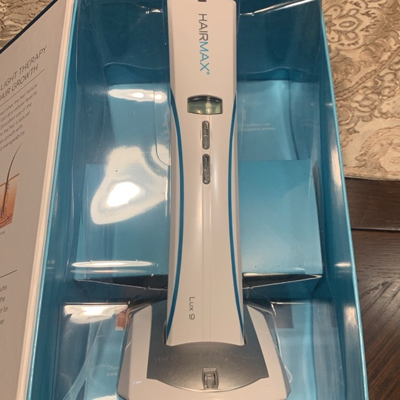 Hairmax Laser light for hair growth - Picture 3 of 17